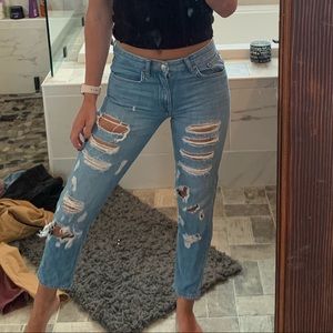 Ripped light blue jeans